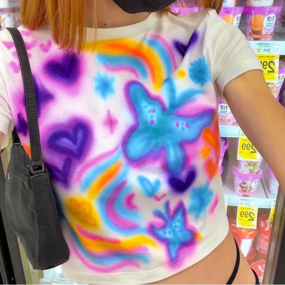Tie Dye Butterfly’s Cropped - Picture 2 of 4